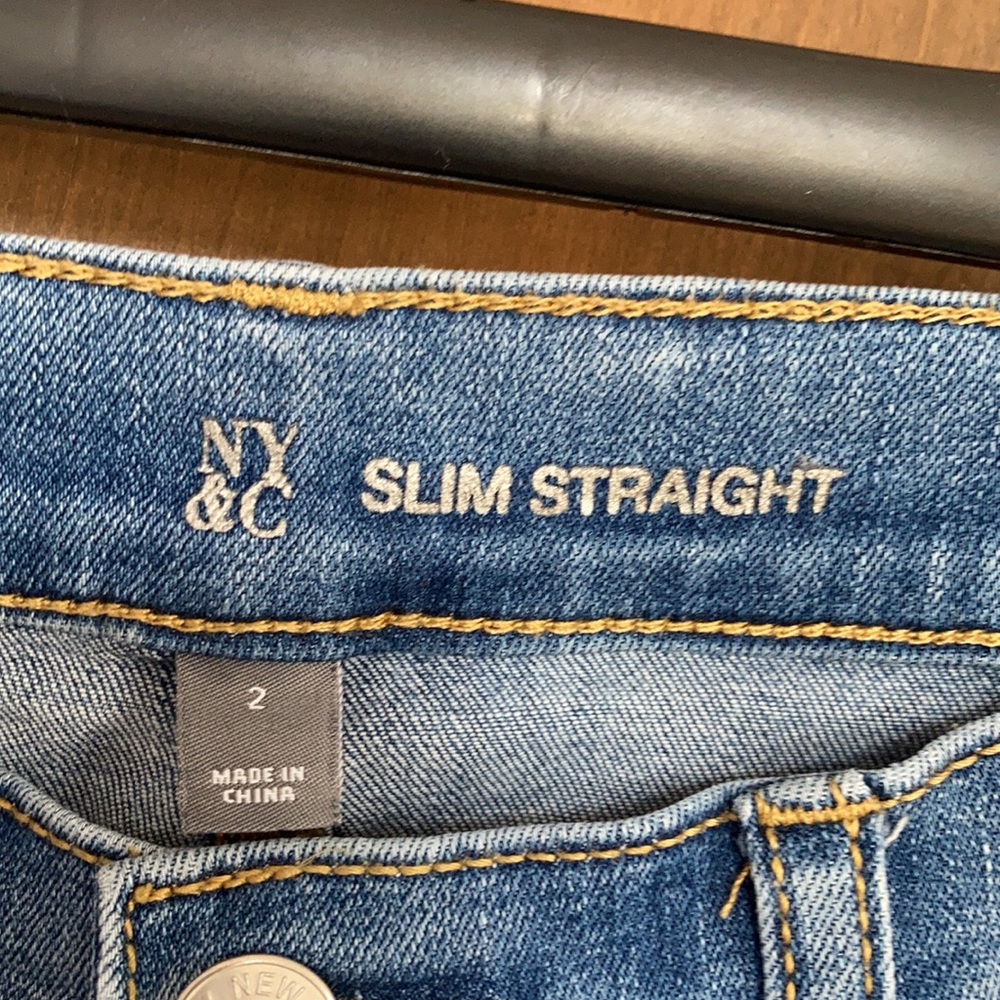 NY & CO slim straight jean with bling LOVE detail size 2 - Picture 15 of 17